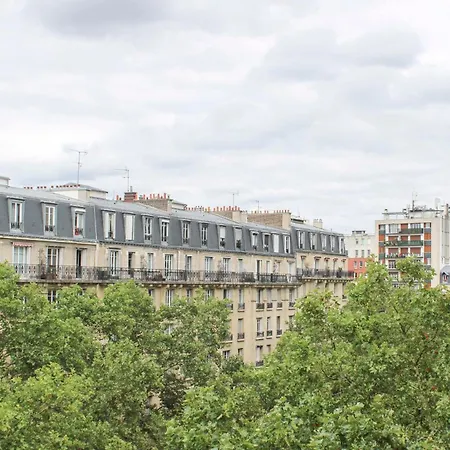 Bright Studio - Close To Place De La Nation